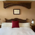 Cruells Hotel 3*
